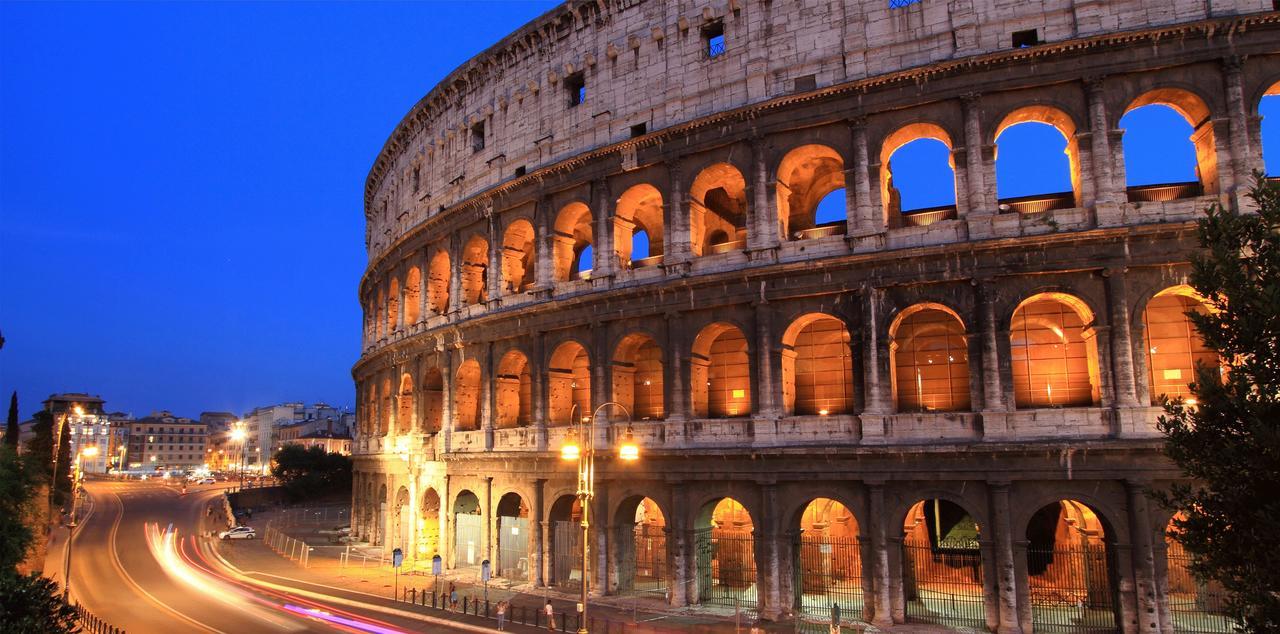 Rome Napoleone Rooms ภายนอก รูปภาพ
