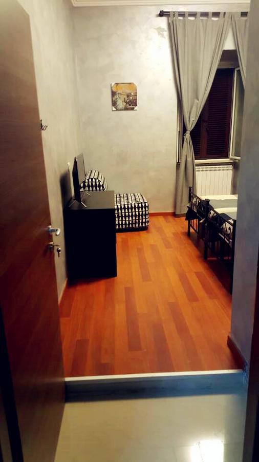 Rome Napoleone Rooms ภายนอก รูปภาพ